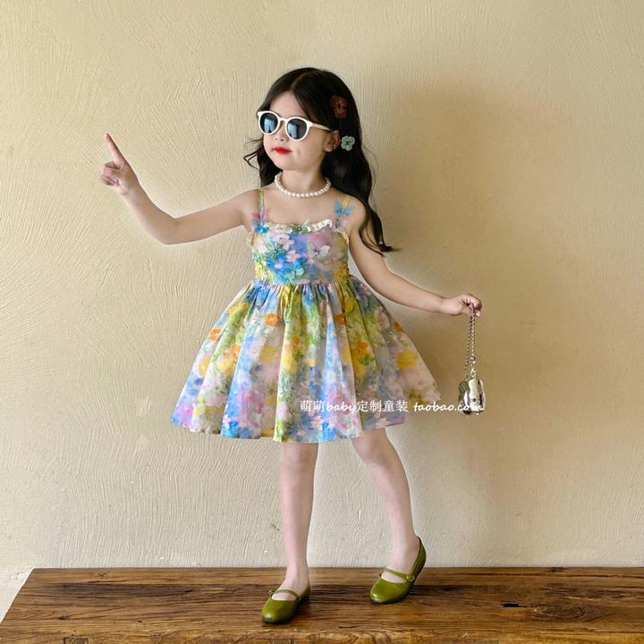 女童油画吊带连衣裙2025夏季新款小女孩度假风晕染碎花蝴蝶公主裙