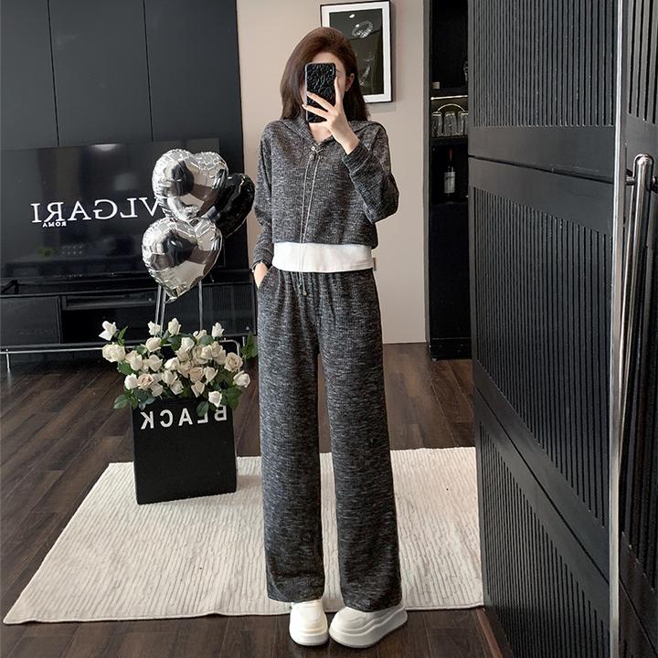 时尚休闲运动套装女2025春秋高级感拼接V领卫衣阔腿裤穿搭一整套