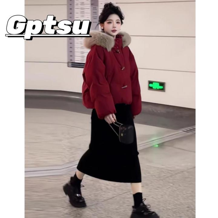 GPTSu红色牛角扣服女士冬季2025新款好看小个子加厚短款棉衣外套