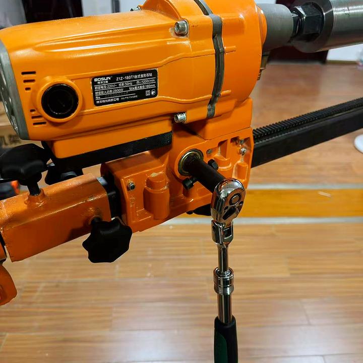 水钻支架棘轮扳手快速扳手省力神器套筒