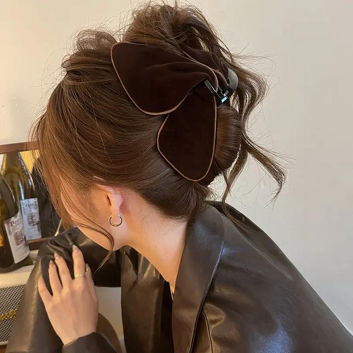 三角抓夹女高级感新款气质丝绒后脑勺盘发鲨鱼夹大号发夹发饰G693