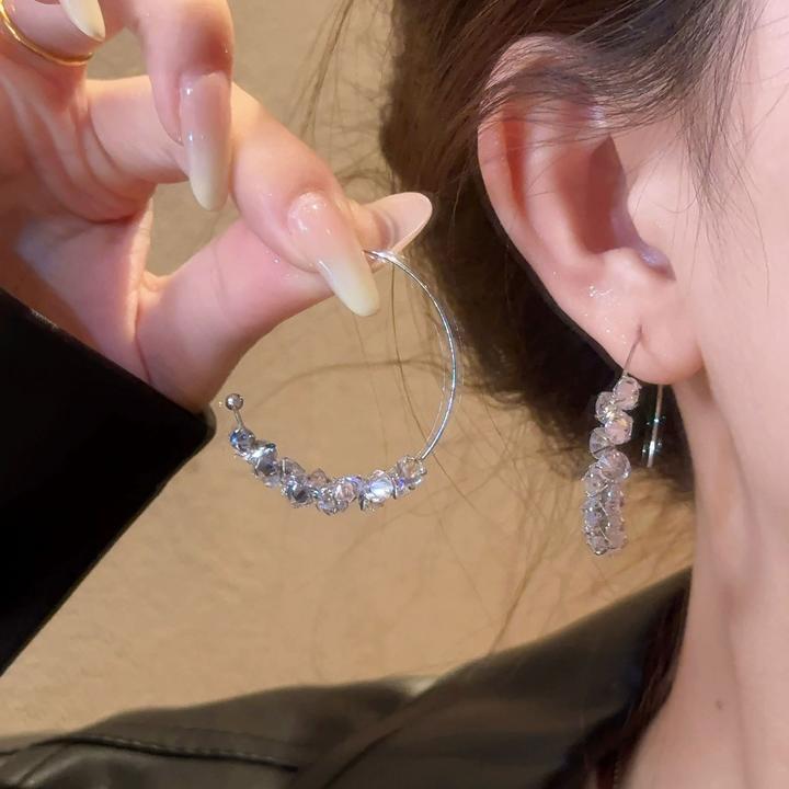 合金耳饰 简约闪钻圆圈耳环女小众设计气质耳钉金属冷淡风耳饰
