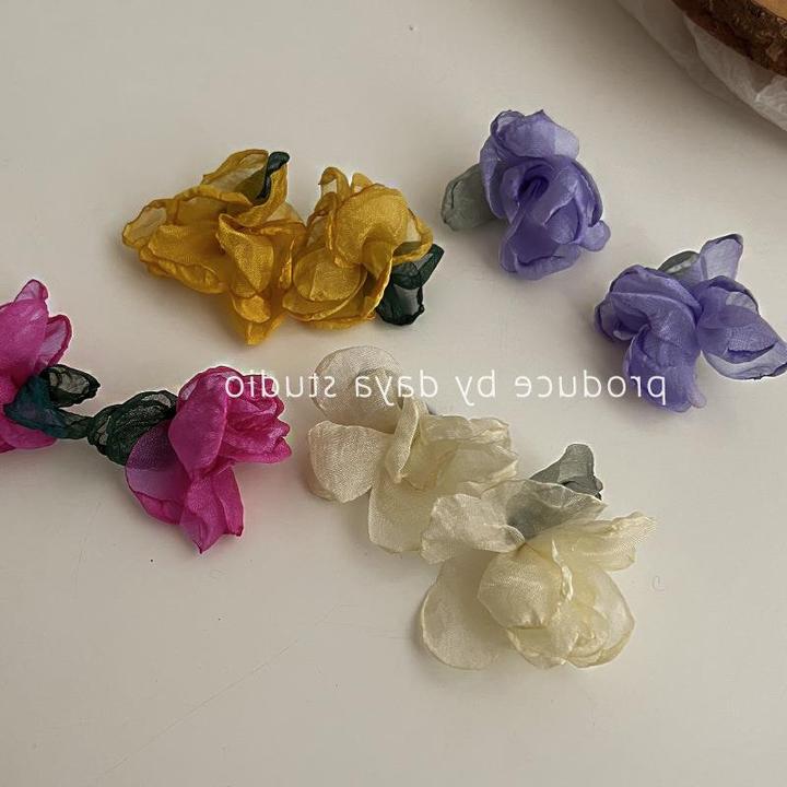 铜合金锆石耳饰 春不晚 氛围感法式灼边雪纺花朵耳环复古港风温柔