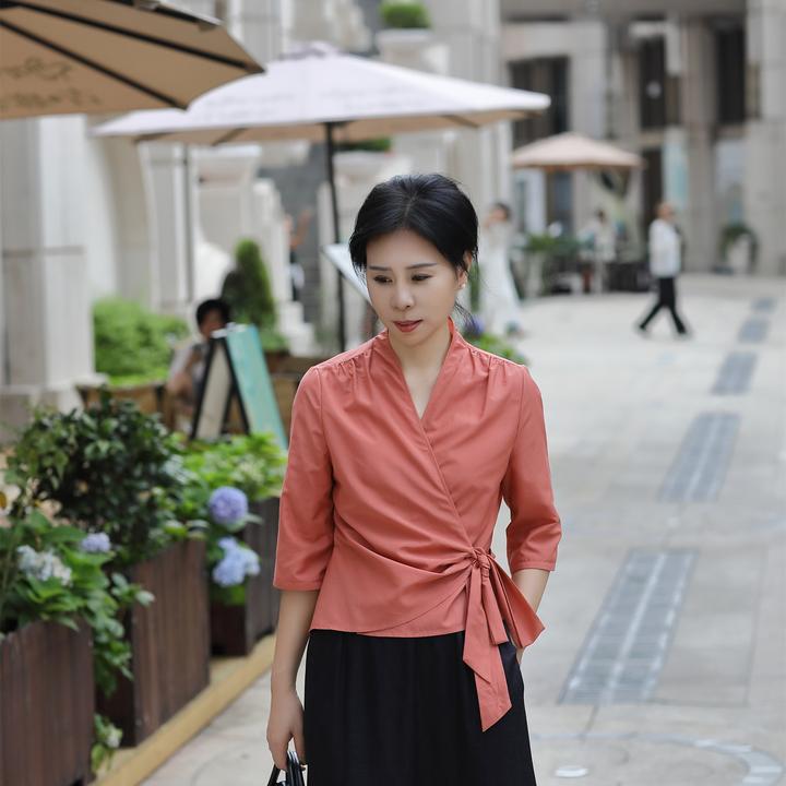 【杜小小】“率性自我”百搭时尚休闲女人味气质衬衫显瘦绑带上衣8581