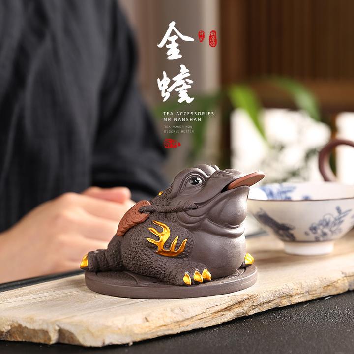 金蟾茶宠摆件精品可养精品高端茶桌茶台茶玩招财茶虫蟾蜍茶具