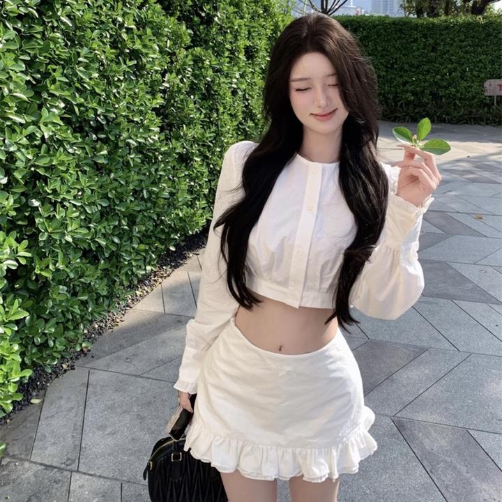 秋装搭配一整套法式纯欲辣妹穿搭长袖短款衬衫上衣包臀短裙两件套