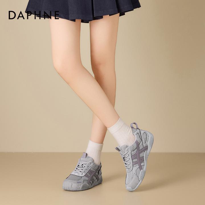 达芙妮时尚德训鞋女鞋2025年秋季小众拼色百搭轻便运动增高休闲鞋