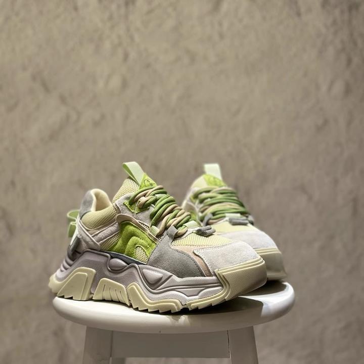 轻奢新款休闲鞋松糕单鞋厚底增高百搭女鞋明星同款网红鞋子老爹鞋