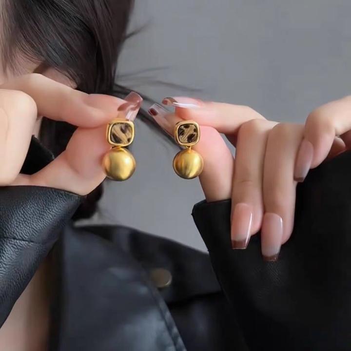 幸运转运珠秋冬拉丝豹纹耳钉简约时尚小众气质耳环轻奢高级感耳饰