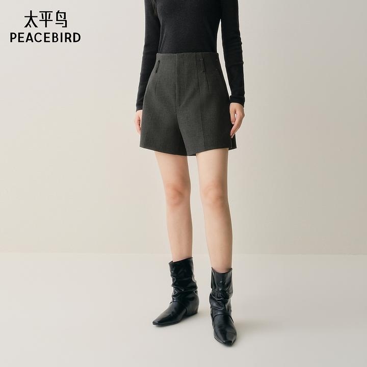【商场同款】太平鸟2025年冬季新款阔腿A字休闲西装短裤A1GCF4165