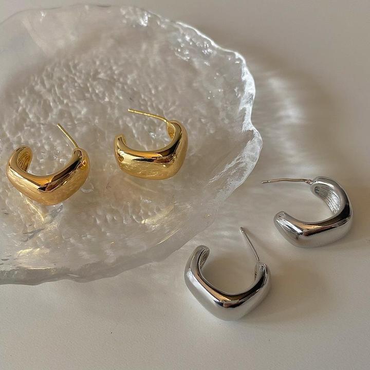 铜合金锆石耳饰 法式几何光面方形耳环女日常百搭简约风气质ins小