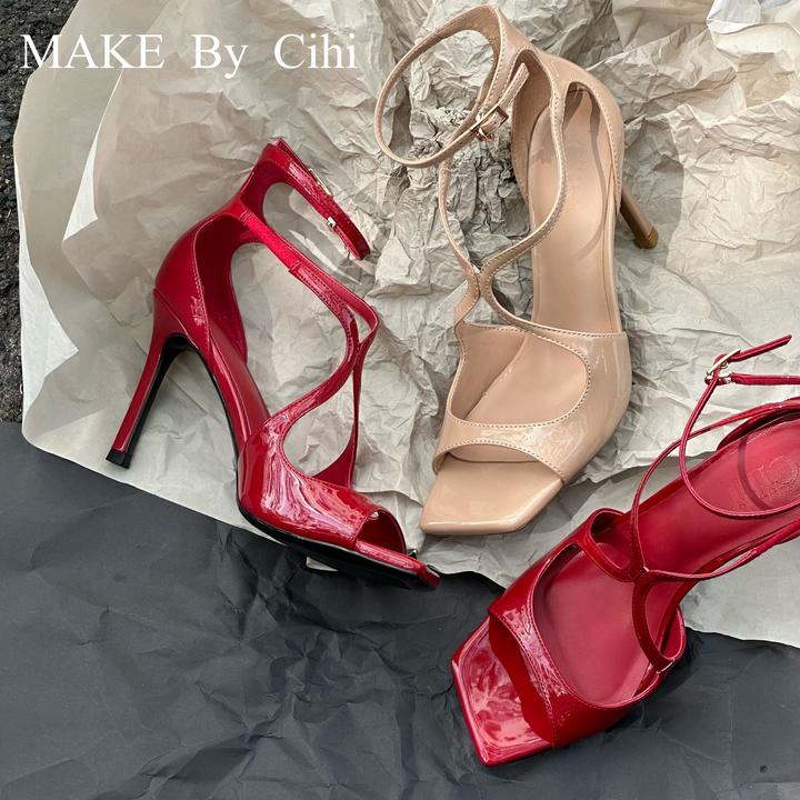 Cihi設計’Flora ’ 浮世绘花神 方头露趾镂空一字带单鞋