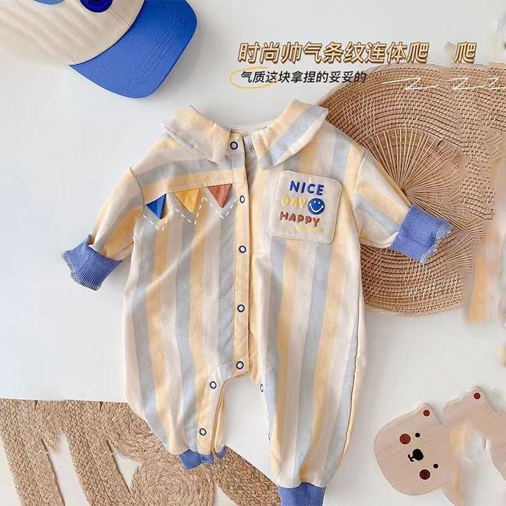 春秋新款男女宝宝新生儿长袖单层翻领竖条连体哈衣爬爬服外出服