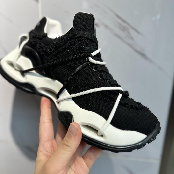 JD潮流跟系带溶解鞋休闲板鞋低帮透气增高厚底