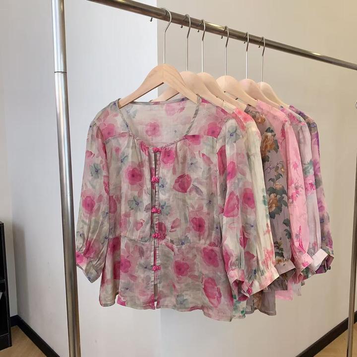 素心轻奢 2025春夏新款纯苎麻数码印花手工盘扣显瘦上衣