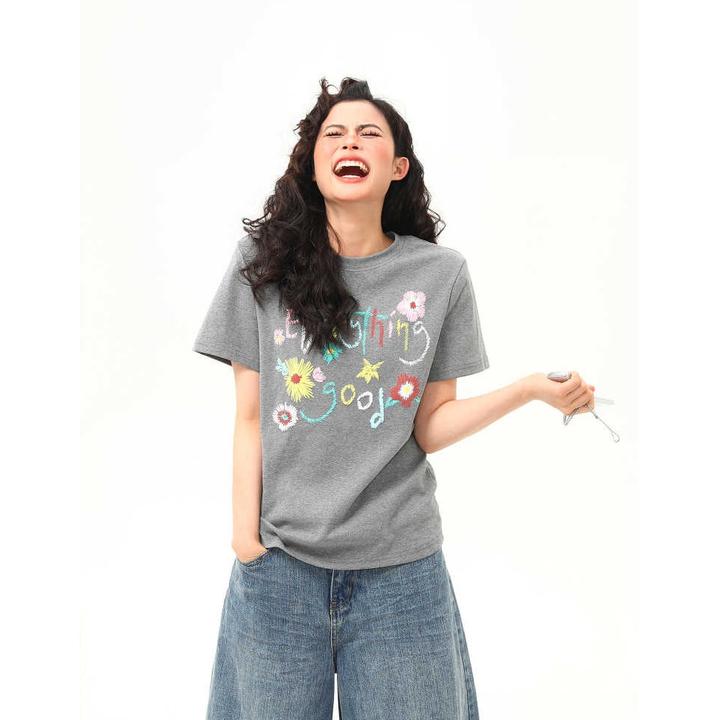 正肩T恤女复古花朵印花设计感微宽松短款显瘦潮流短袖女