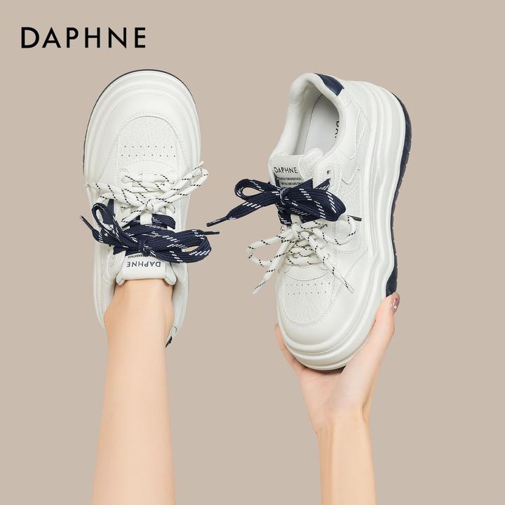 达芙妮品牌正品厚底休闲板鞋2025秋季百搭小白鞋小个子增高运动鞋
