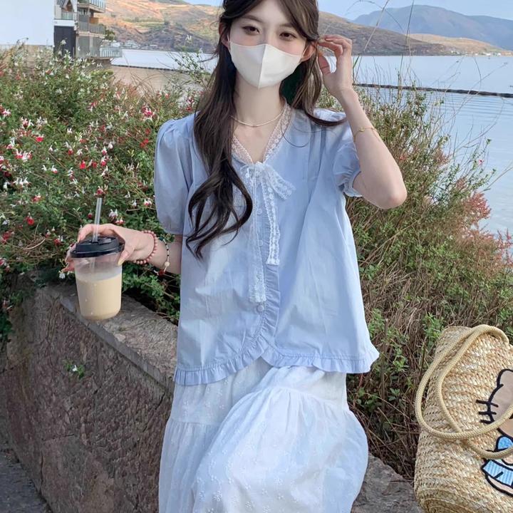 蓝色短袖上衣女夏日多巴胺休闲小仙女法式独特娃娃衫泡泡袖衬衫女