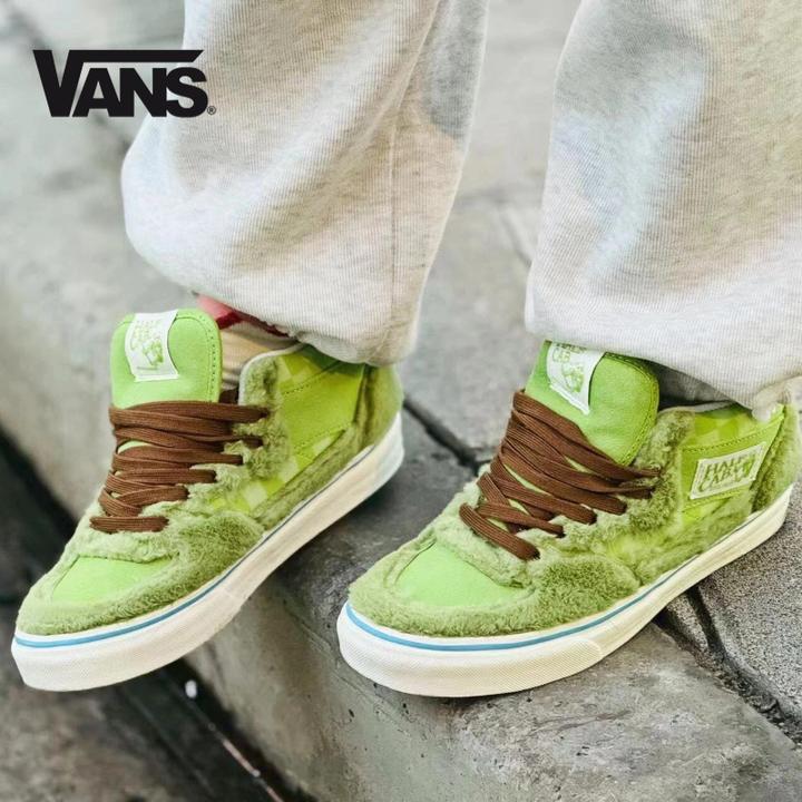 VANS范斯女鞋正品HALF CAB毛绒拼接运动休闲中帮板鞋VN000CMUDTM