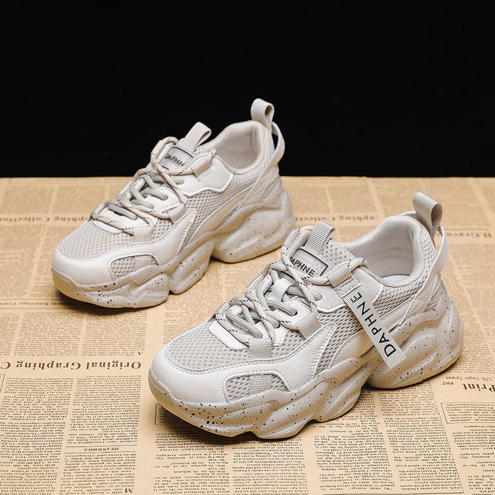 达芙妮老爹鞋女2025新款秋冬百搭显脚小厚底休闲运动女鞋