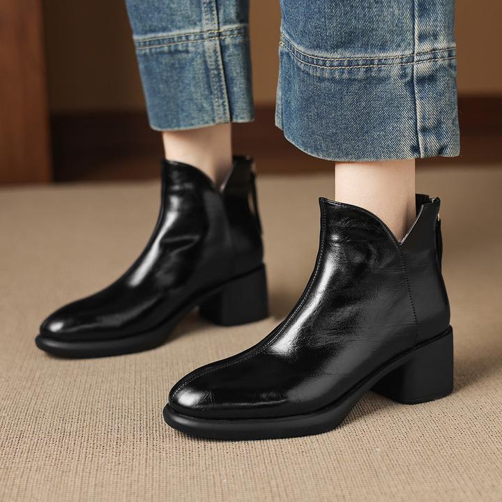 真皮圆头粗跟短靴女冬季新款后拉链时装靴舒适加绒保暖雪地靴棕色