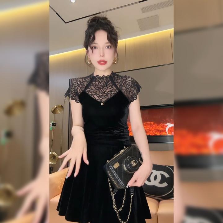 欧货蕾丝拼接丝绒T恤衬衫上衣女2025秋时尚修身气质法式丝绒小衫