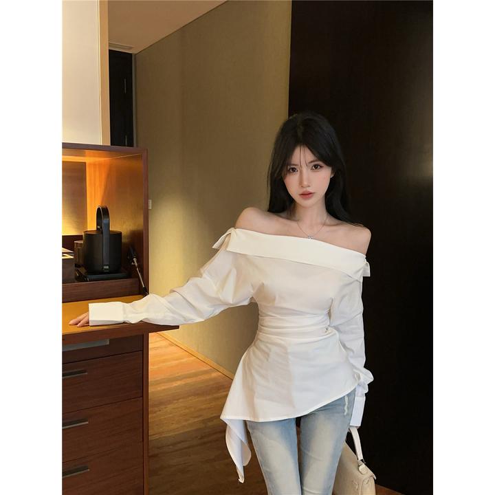 性感辣妹一字领斜肩收腰长袖衬衫女秋季新款修身显瘦不规则短上衣