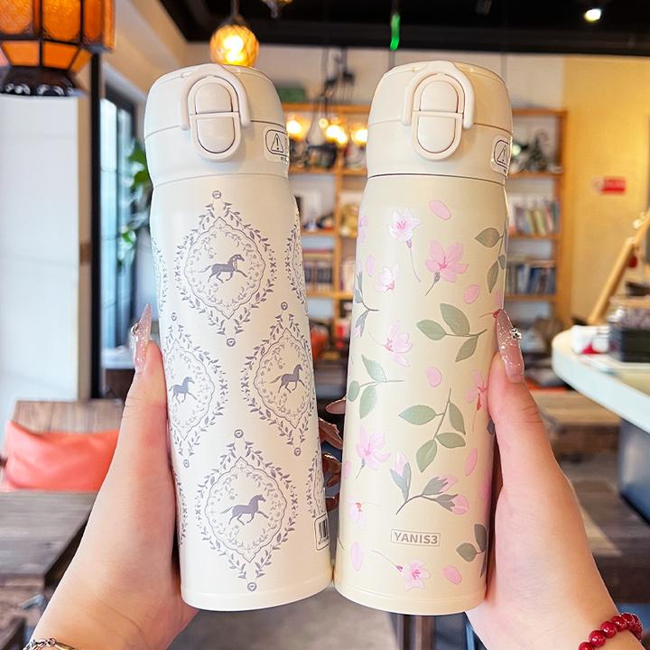 潮流简约保温杯女士高颜值水杯学生上学便携吸管杯少女心保冷杯子