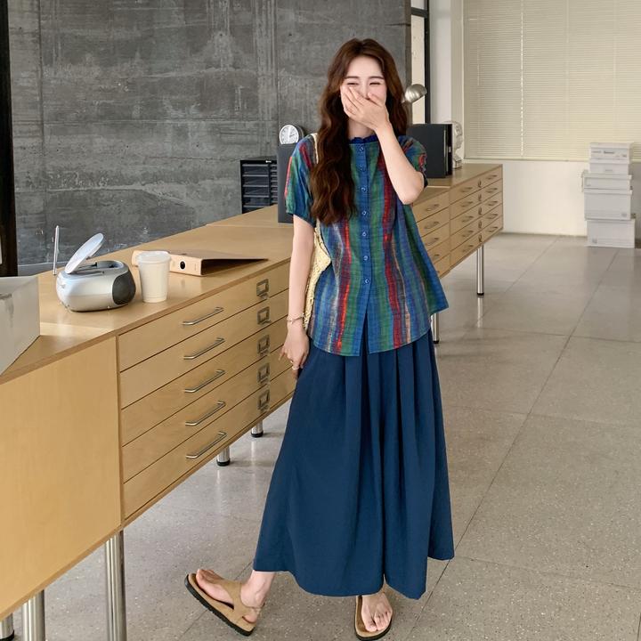 今年流行爆款洋气减龄显瘦遮肉设计感条纹衬衫裤腿裙裤两件短袖