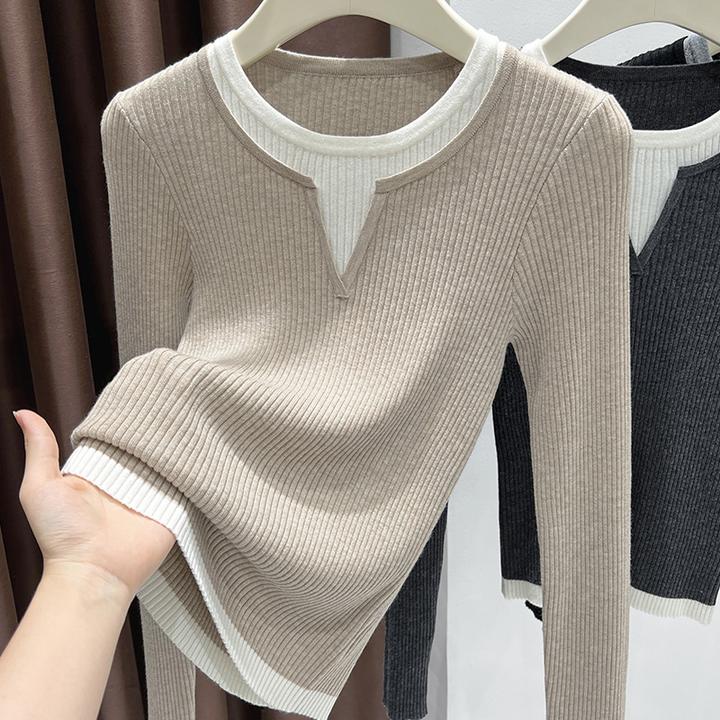 假两件时尚感燕麦色上衣女秋季新款修身长袖T恤撞色设计针织内搭