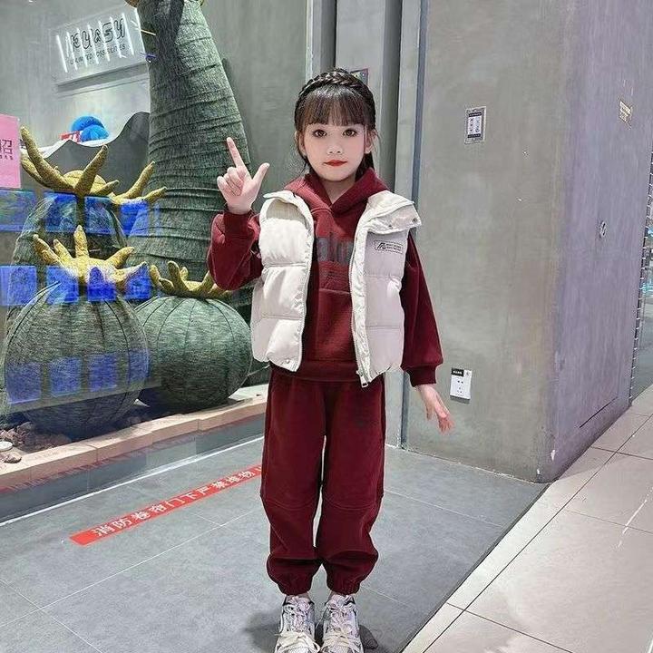 女童秋冬装中大童套装加绒加厚马甲女儿一宝宝加厚套装