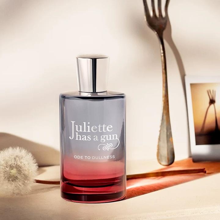 Juliette has a gun/佩枪朱丽叶浮日颂歌香水 礼盒女士花香木质调