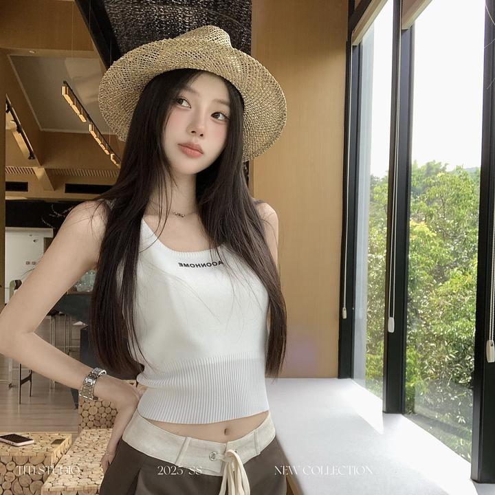 TITI - STUDIO“质感穿搭”极简白色方领弹力字母背心棕色休闲裤