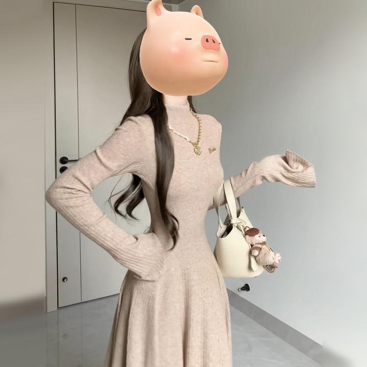 法式气质半高领毛衣针织连衣裙女秋冬2025新款配大衣内搭打底长裙