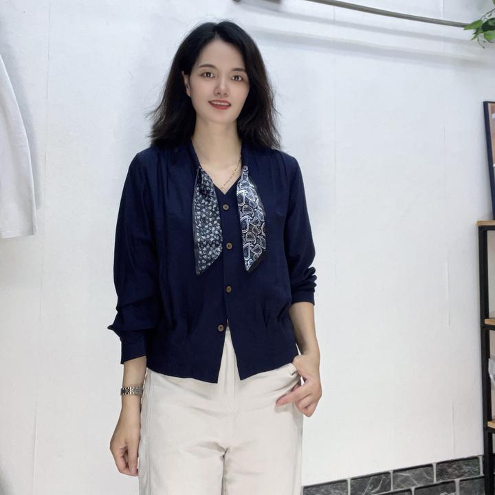早秋新款上衣8601