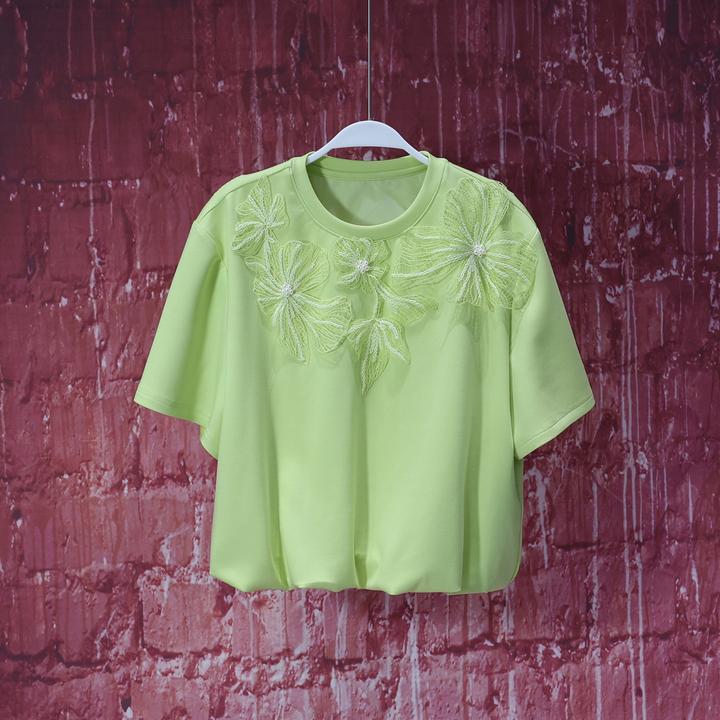 【LIANG哥女装】2025夏季欧货青柠绿立体盘花花苞下摆时尚T恤7398A