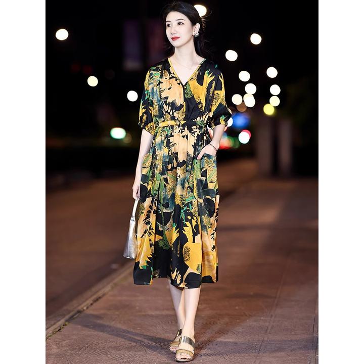 大码真丝连衣裙女2025夏季新款气质收腰V领印花中长款妈妈桑蚕丝