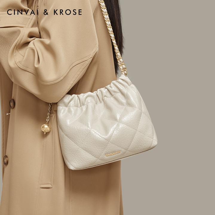 【CinvaiKrose官方正品】水桶包包女款2025新款秋冬时尚菱格云朵包