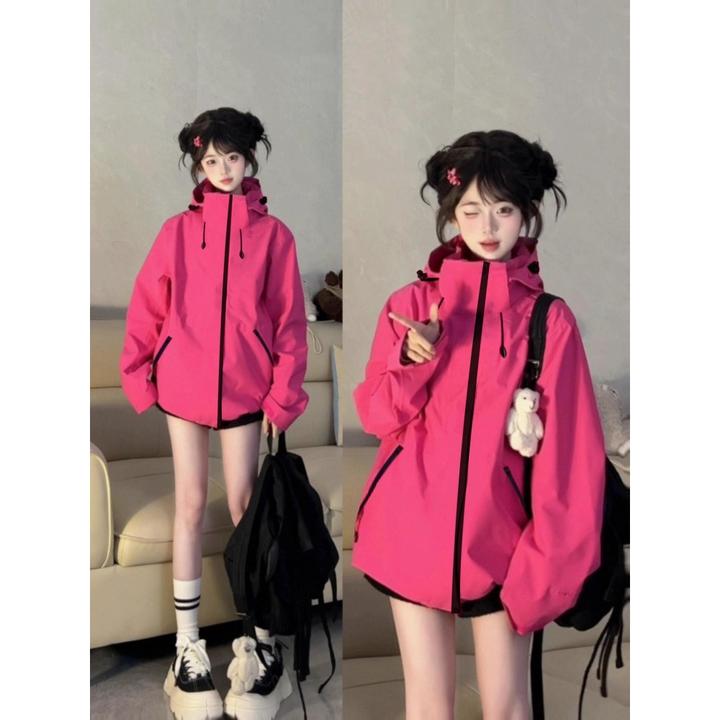 玫红色冲锋衣女款2025新款小个子三合一外套北疆旅游多巴胺穿搭夏