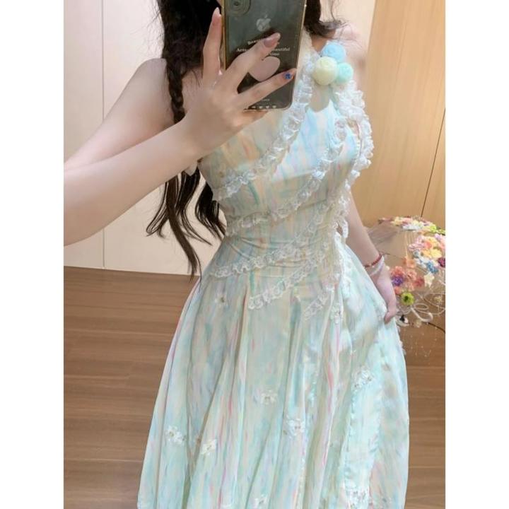 仙气风甜美长裙夏季收腰显瘦设计感纯欲蕾丝拼接挂脖无袖连衣裙女