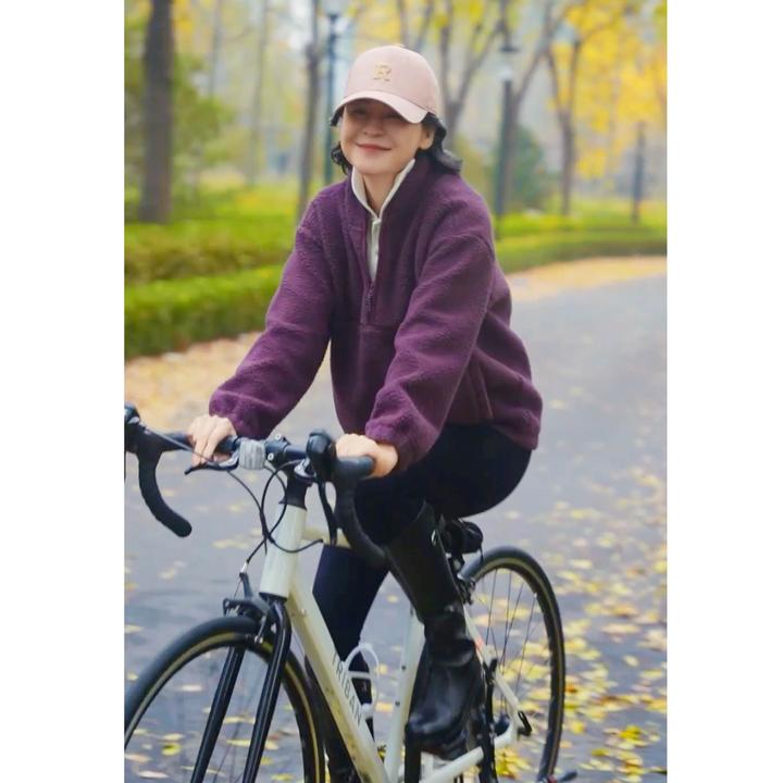 我是摩羯 看枫叶同款 棉半门襟蓄热摇粒绒下摆弹力绳秋冬上衣