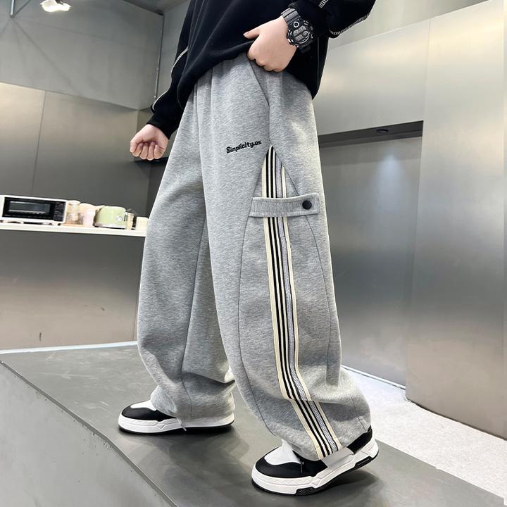 男童阔腿裤子春秋款2025新款中大童春季男孩春装儿童直筒运动卫裤