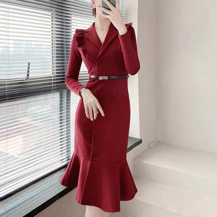 正式场合酒红色礼服连衣裙女秋冬高端奢华职业女神范显瘦鱼尾裙子