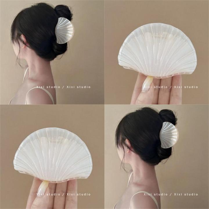 果冻色贝壳抓夹大号后脑勺发夹百搭高级感气质鲨鱼夹发饰盘发器