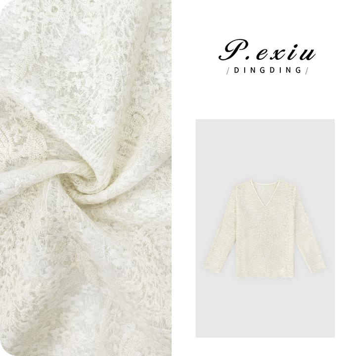 【椰蓉布丁】温柔风勾花刺绣花边V领长袖上衣 W-63297