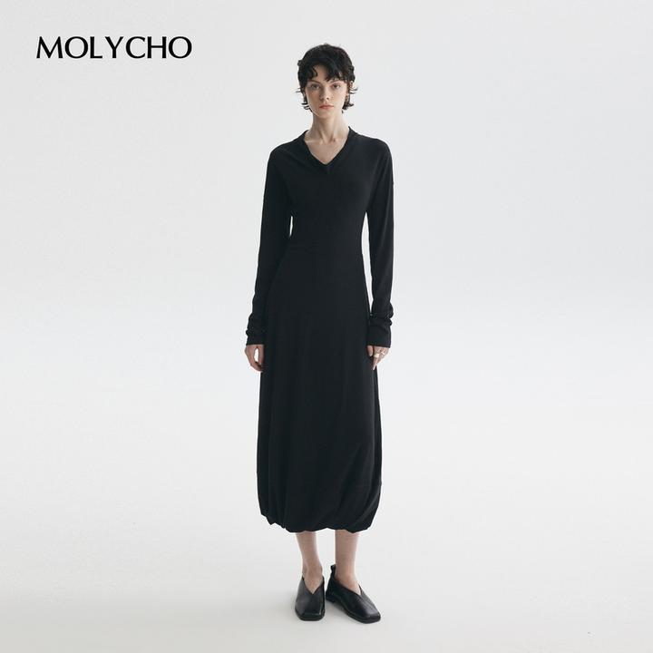 MOLYCHO｜慵懒调性_亲肤舒适V领花苞裙女_小蝙蝠长袖修身连衣裙子