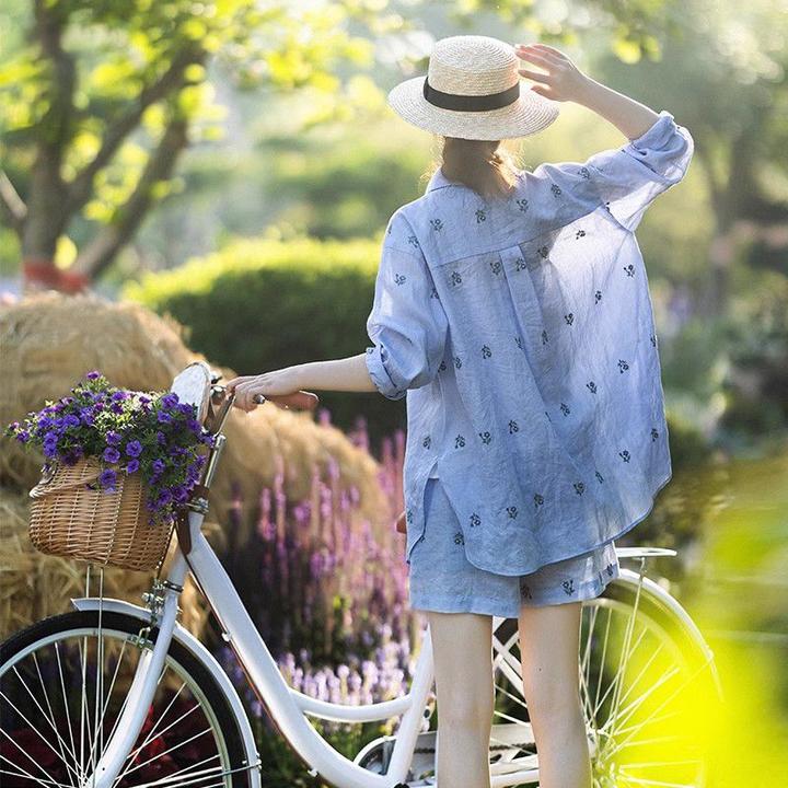 【小确幸】百搭碎花蓝色衬衫女外套夏新款苎麻宽松侧开叉短裤套装