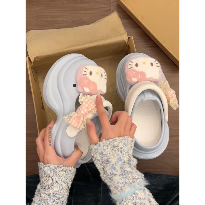 可爱卡通KT猫蝴蝶结外穿洞洞鞋女2025春季新款少女百搭凉拖鞋潮