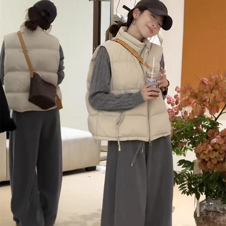 羽绒马甲女短款背心秋冬2025新款叠穿小个子时髦洋气坎肩外穿马夹