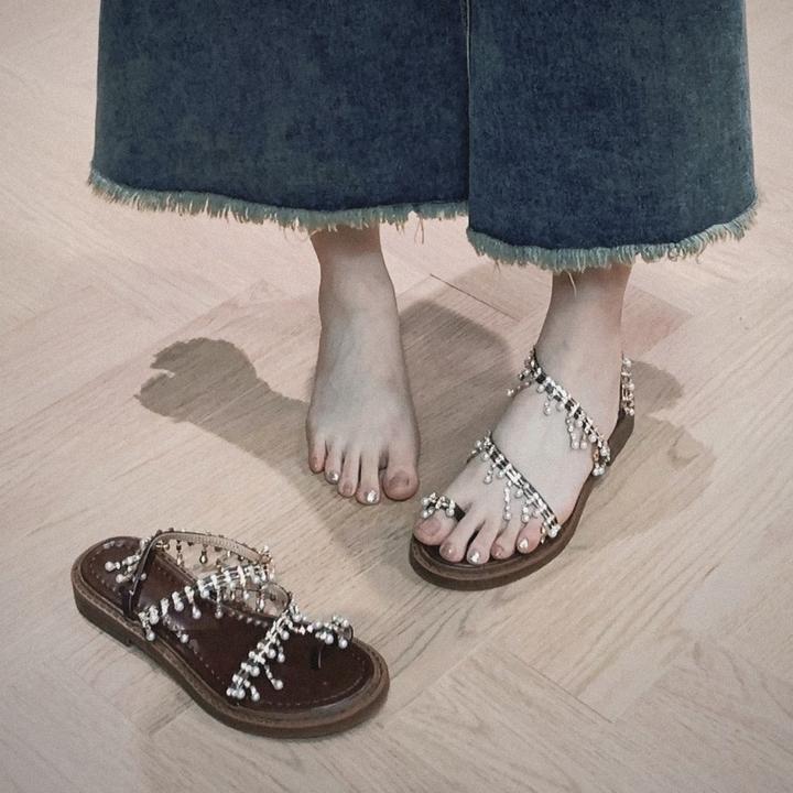 法式波西米亚风鞋子套趾夹趾外穿2025新款夏季平底沙滩鞋水钻珍珠